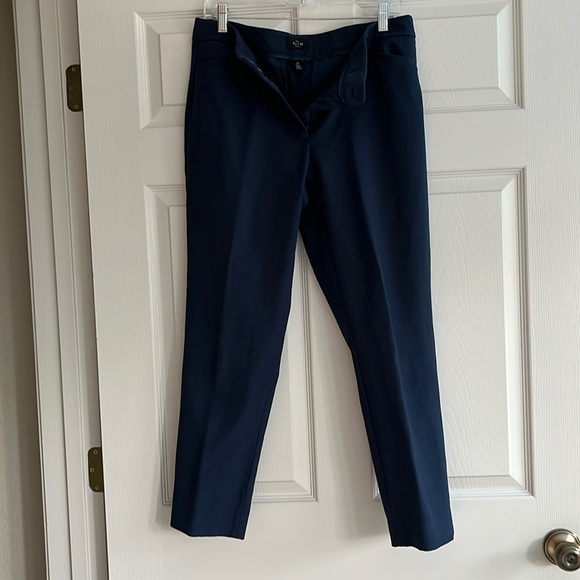 White House Black Market The Slim Ankle Blue dress pants size 10 - Picture 1 of 3